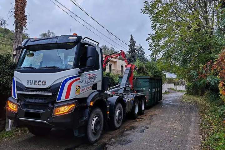 Camion de transport Bourgoin-Jallieu